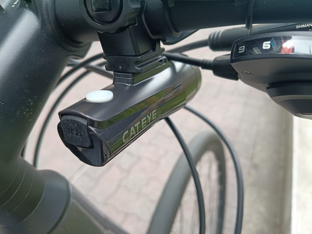 キャットアイ(CAT EYE) ハンドルバー下専用ヘッドライト GVOLT70